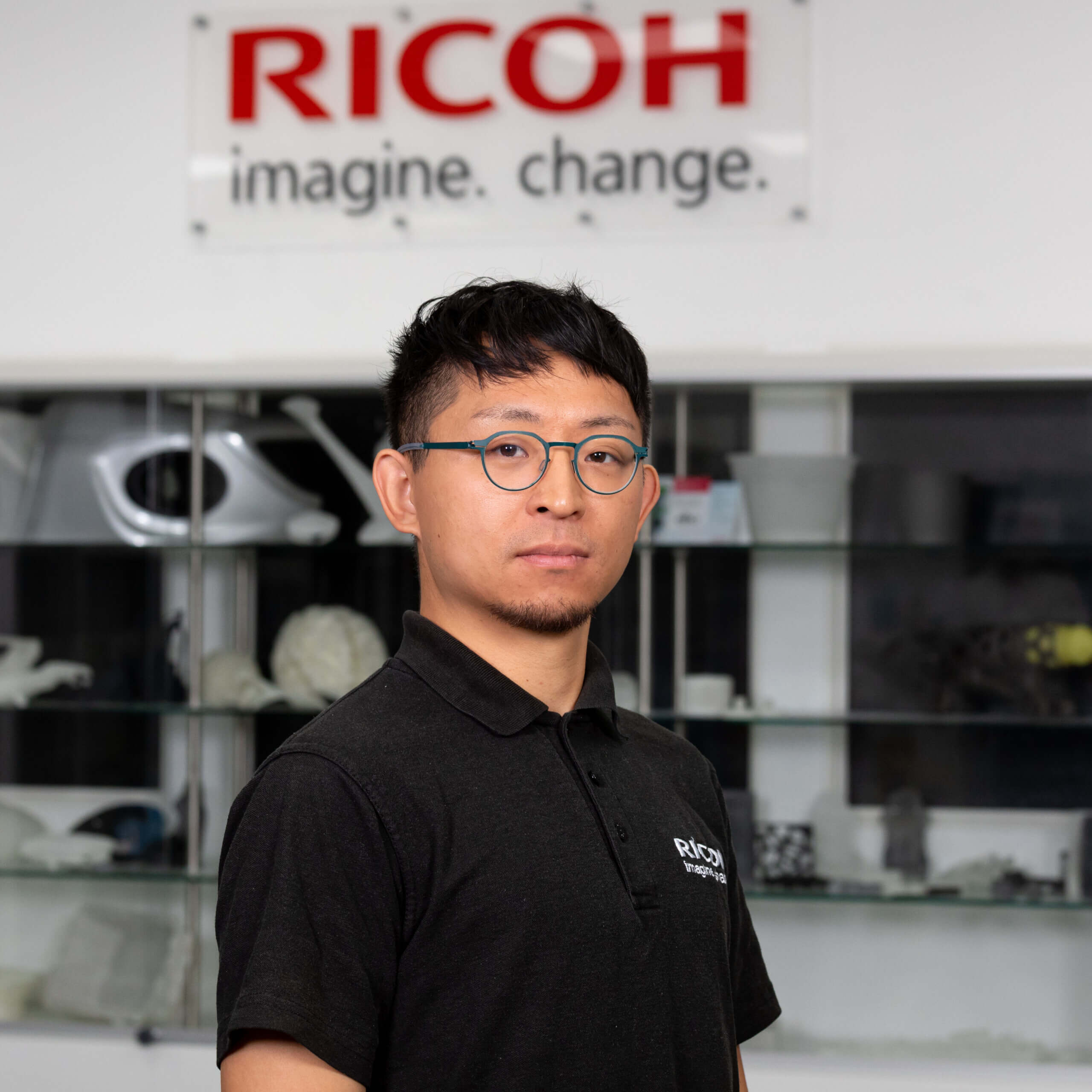Der japanische Ingenieur und Berater von Ricoh 3D, Insei Son.