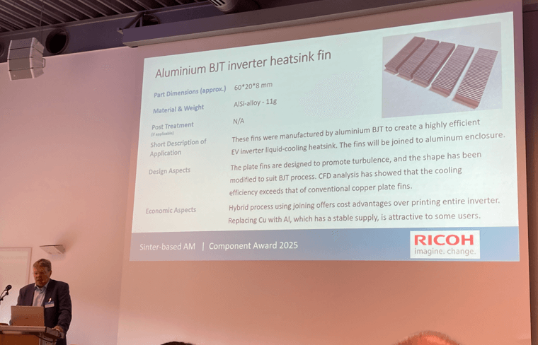 Fallstudie zu den Kühlrippen des Aluminium-BJT-Wechselrichters von Ricoh, die auf dem SBAM-Workshop 2025 vorgestellt wird.